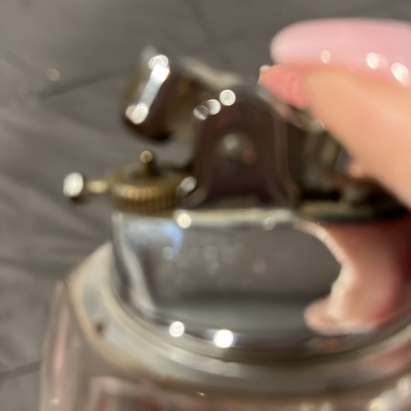 Crystal Tabletop Lighter - Picture 3 of 3